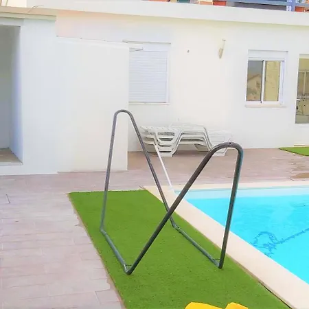 Bay Village - Cozy By The Pool Lägenhet