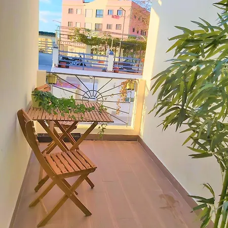 Bay Village - Cozy By The Pool Seixal (Setubal)